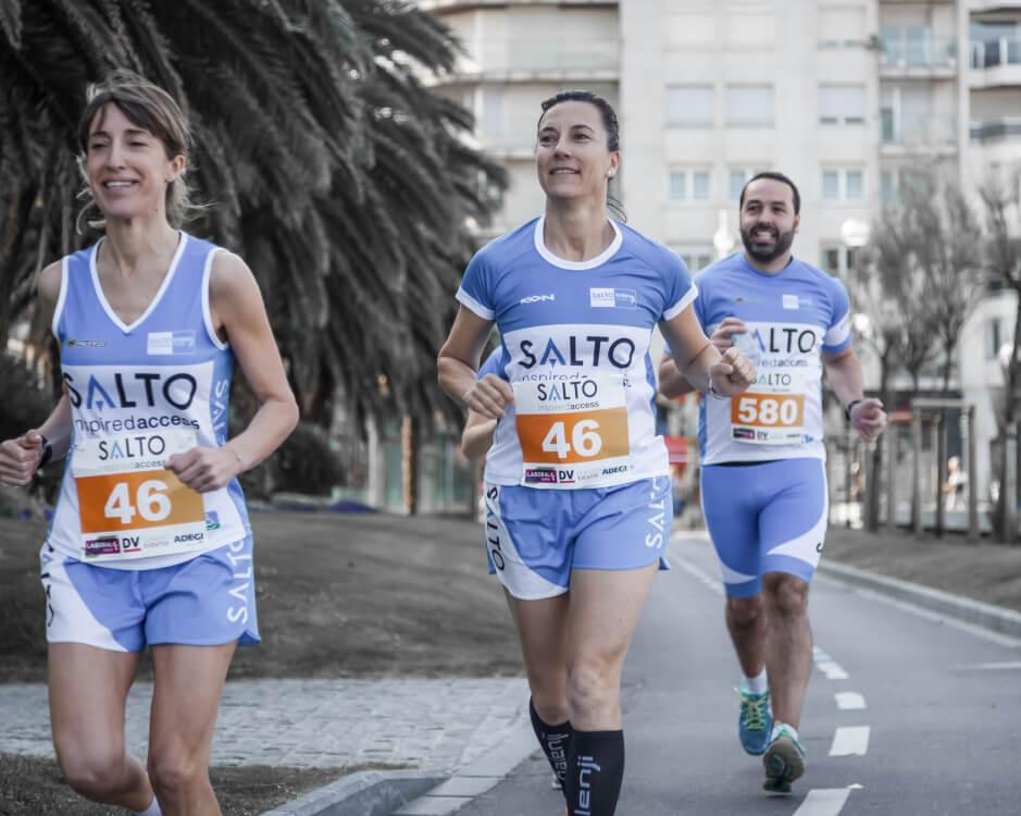 Salto running team